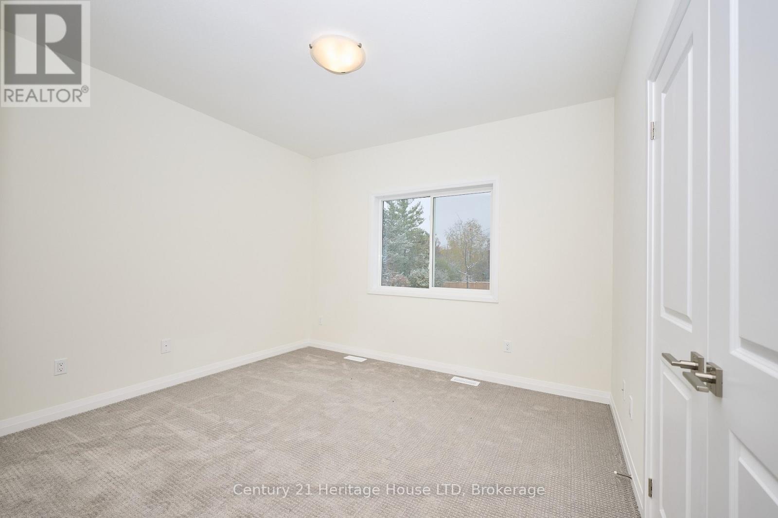 7 - 397 Garrison Road, Fort Erie, Ontario L2A 1N1 - Photo 16 - X12538508