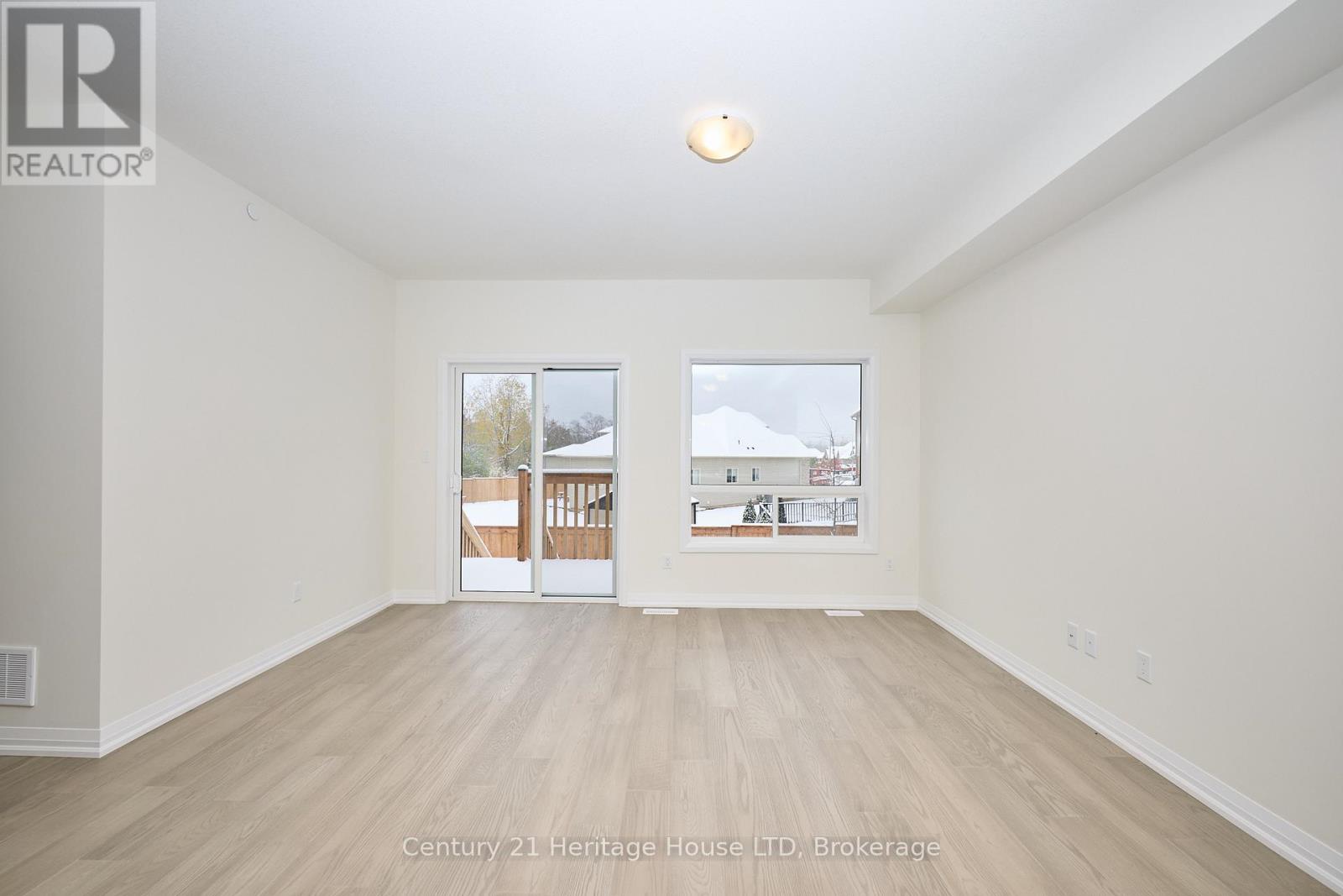 7 - 397 Garrison Road, Fort Erie, Ontario L2A 1N1 - Photo 21 - X12538508