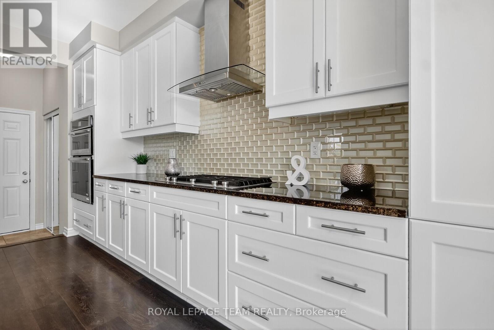 939 Whimbrel Way, Ottawa, Ontario  K2J 6C5 - Photo 17 - X12540772