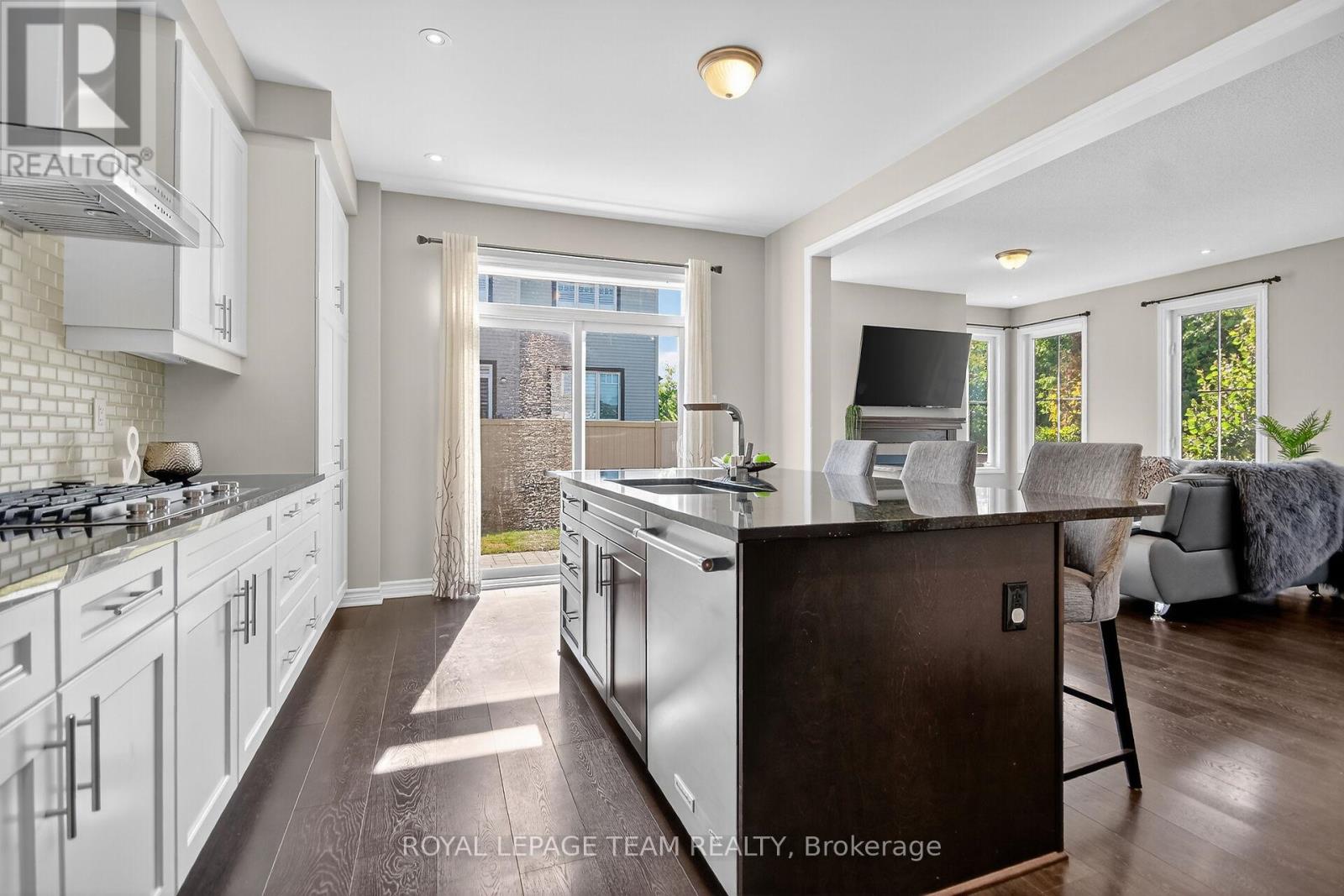 939 Whimbrel Way, Ottawa, Ontario  K2J 6C5 - Photo 18 - X12540772