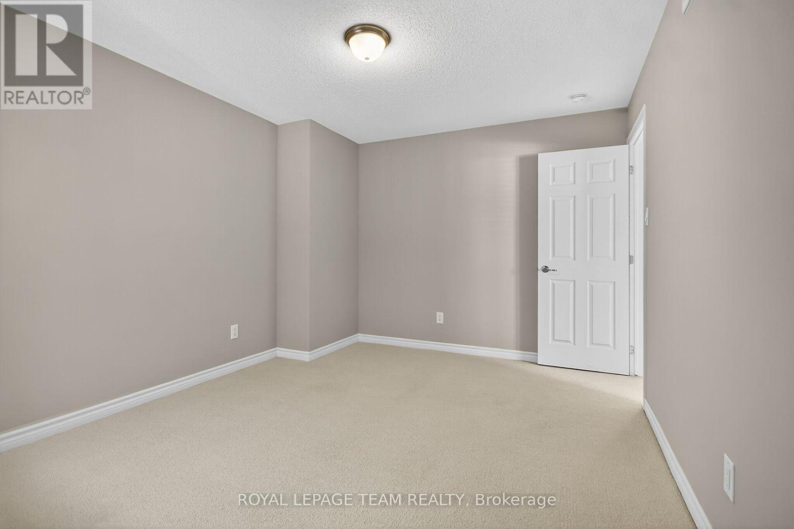 939 Whimbrel Way, Ottawa, Ontario  K2J 6C5 - Photo 36 - X12540772