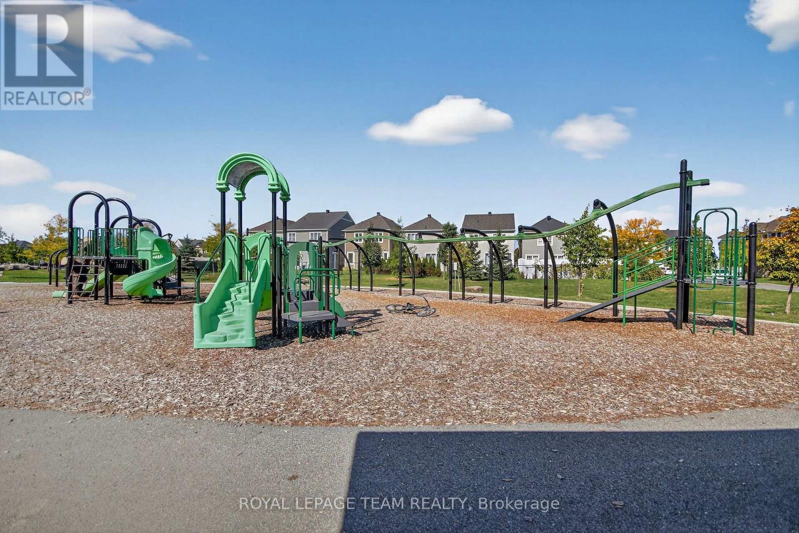 939 Whimbrel Way, Ottawa, Ontario  K2J 6C5 - Photo 48 - X12540772