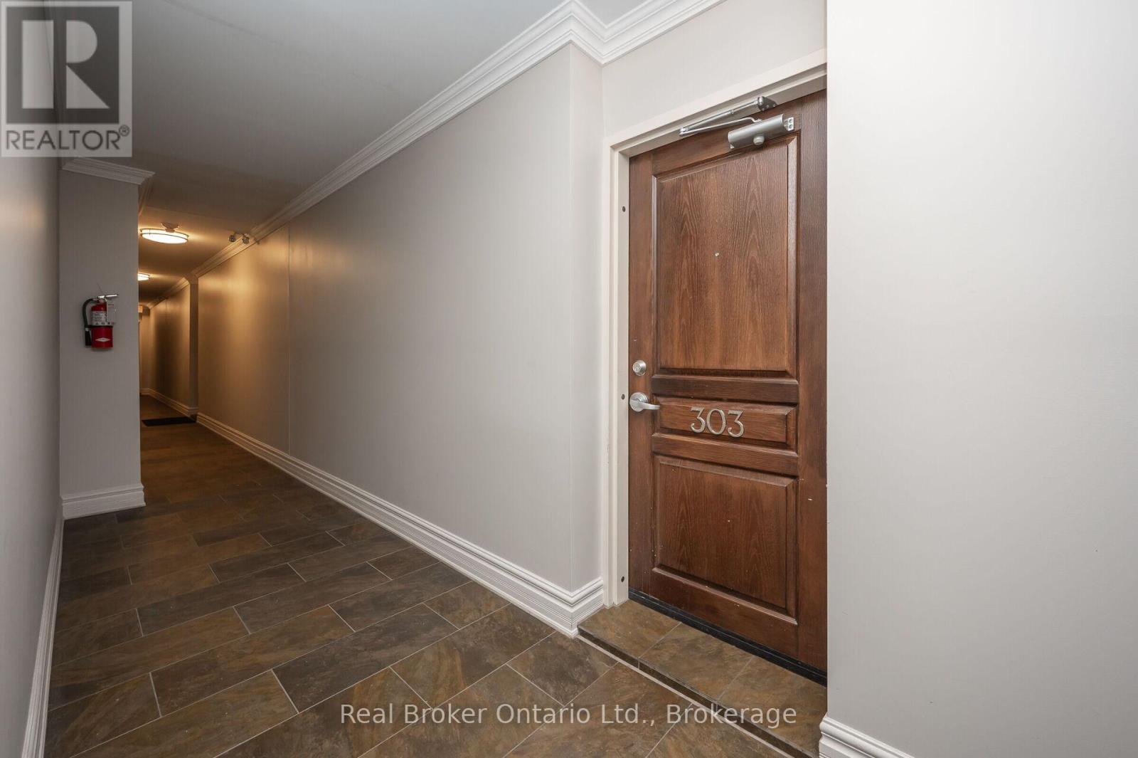 303 - 1212 Fennell Avenue E, Hamilton, Ontario L8T 1T2 - Photo 6 - X12540964