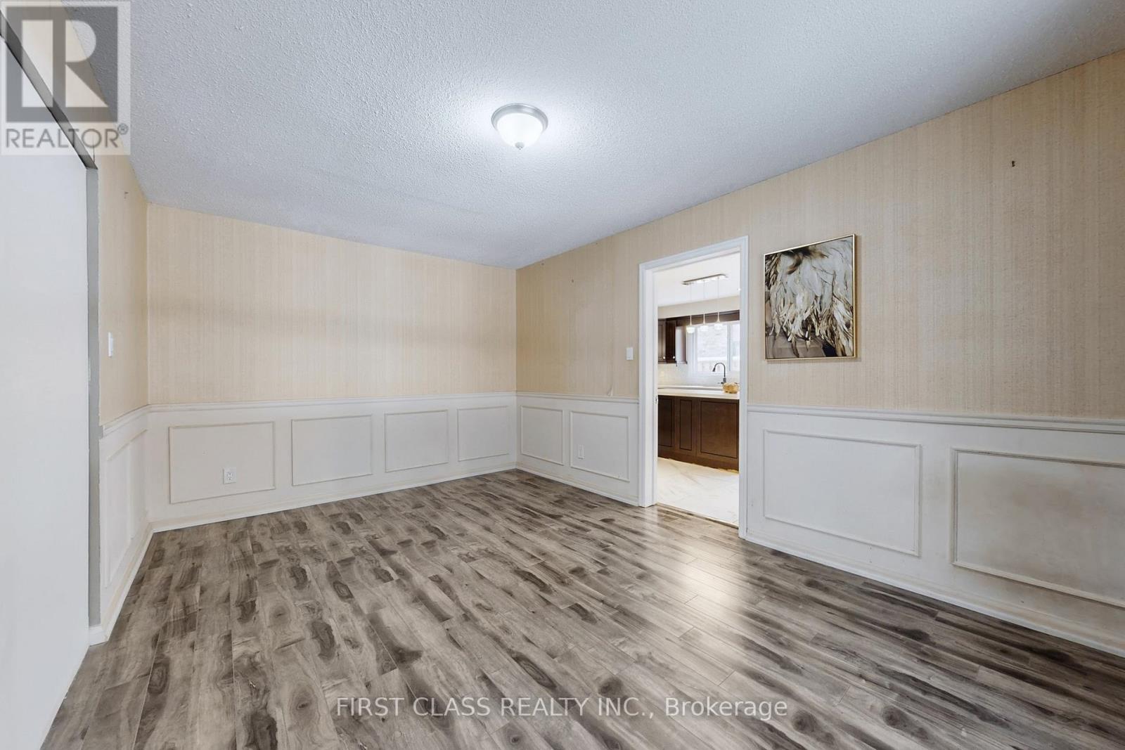 8 Fernside Court, Toronto, Ontario  M2N 6A1 - Photo 16 - C12540560