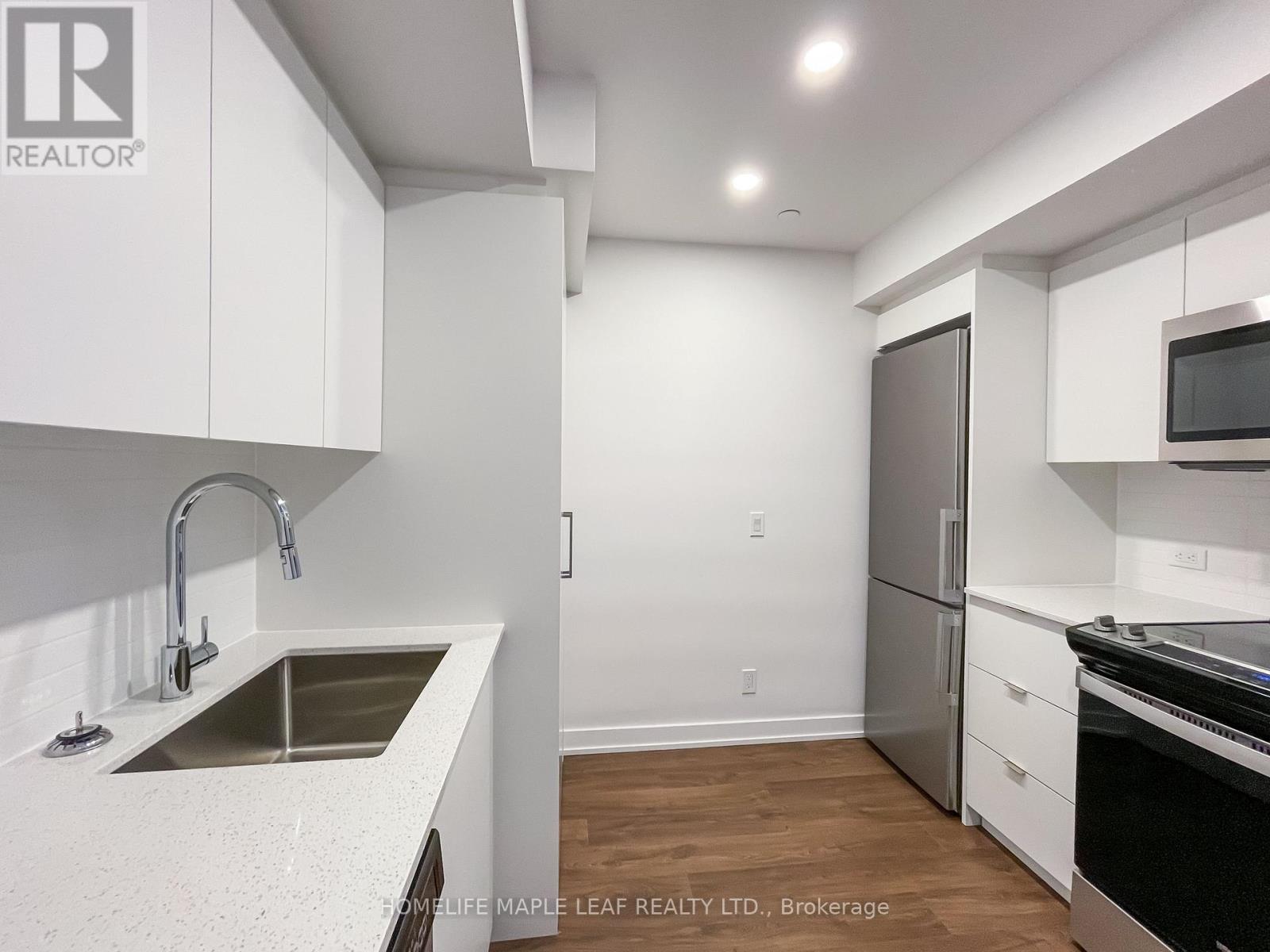 802 - 30 Tretti Way, Toronto, Ontario  M3H 0E3 - Photo 2 - C12540598