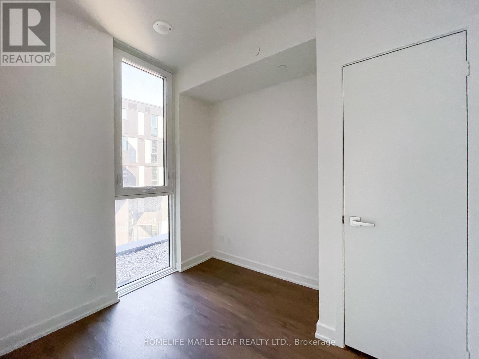 802 - 30 Tretti Way, Toronto, Ontario  M3H 0E3 - Photo 5 - C12540598