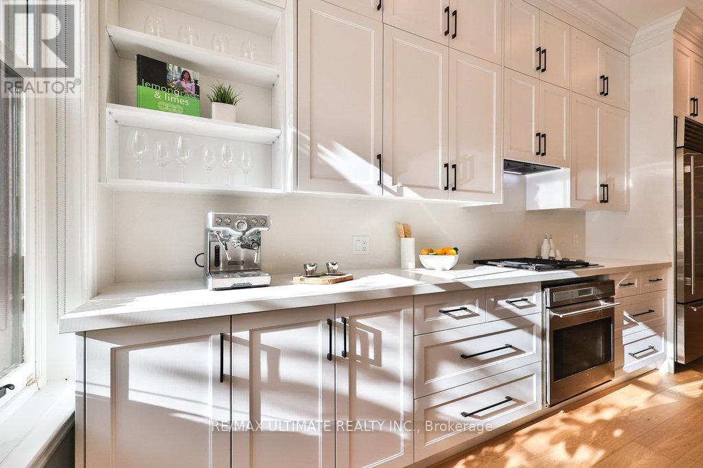 39 Macpherson Avenue, Toronto, Ontario  M5R 1W7 - Photo 16 - C12540600