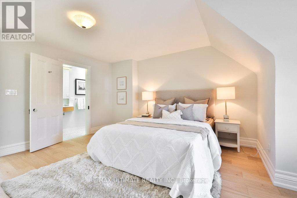 39 Macpherson Avenue, Toronto, Ontario  M5R 1W7 - Photo 32 - C12540600