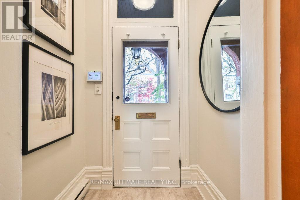 39 Macpherson Avenue, Toronto, Ontario  M5R 1W7 - Photo 4 - C12540600