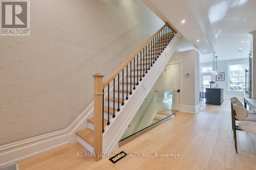 39 Macpherson Avenue, Toronto, Ontario  M5R 1W7 - Photo 6 - C12540600