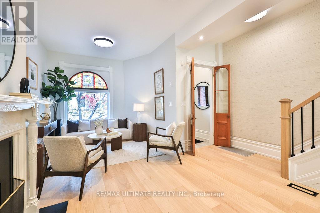 39 Macpherson Avenue, Toronto, Ontario  M5R 1W7 - Photo 7 - C12540600