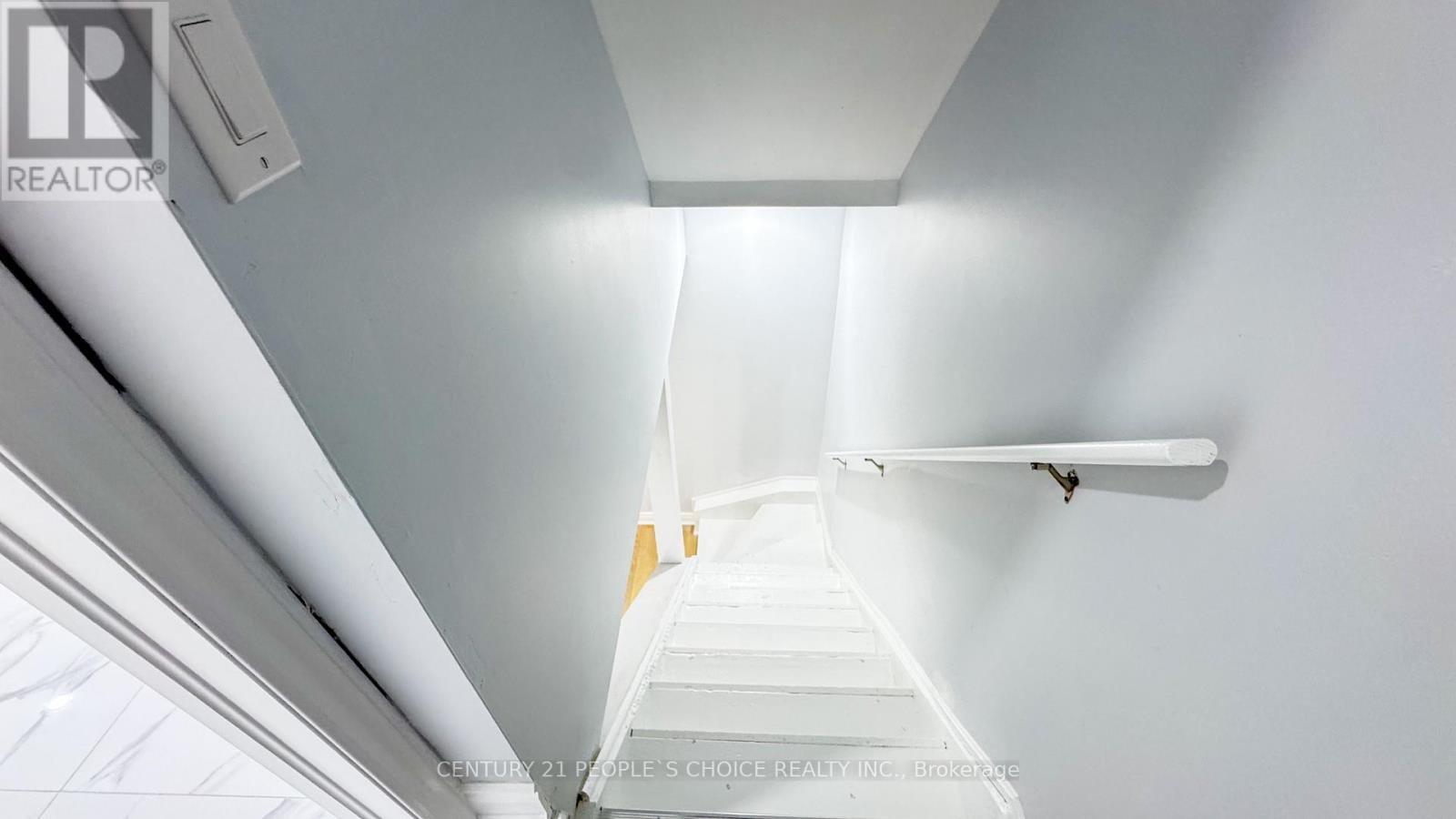 3292 Bobwhite Mews, Mississauga, Ontario  L5N 6E9 - Photo 27 - W12539968