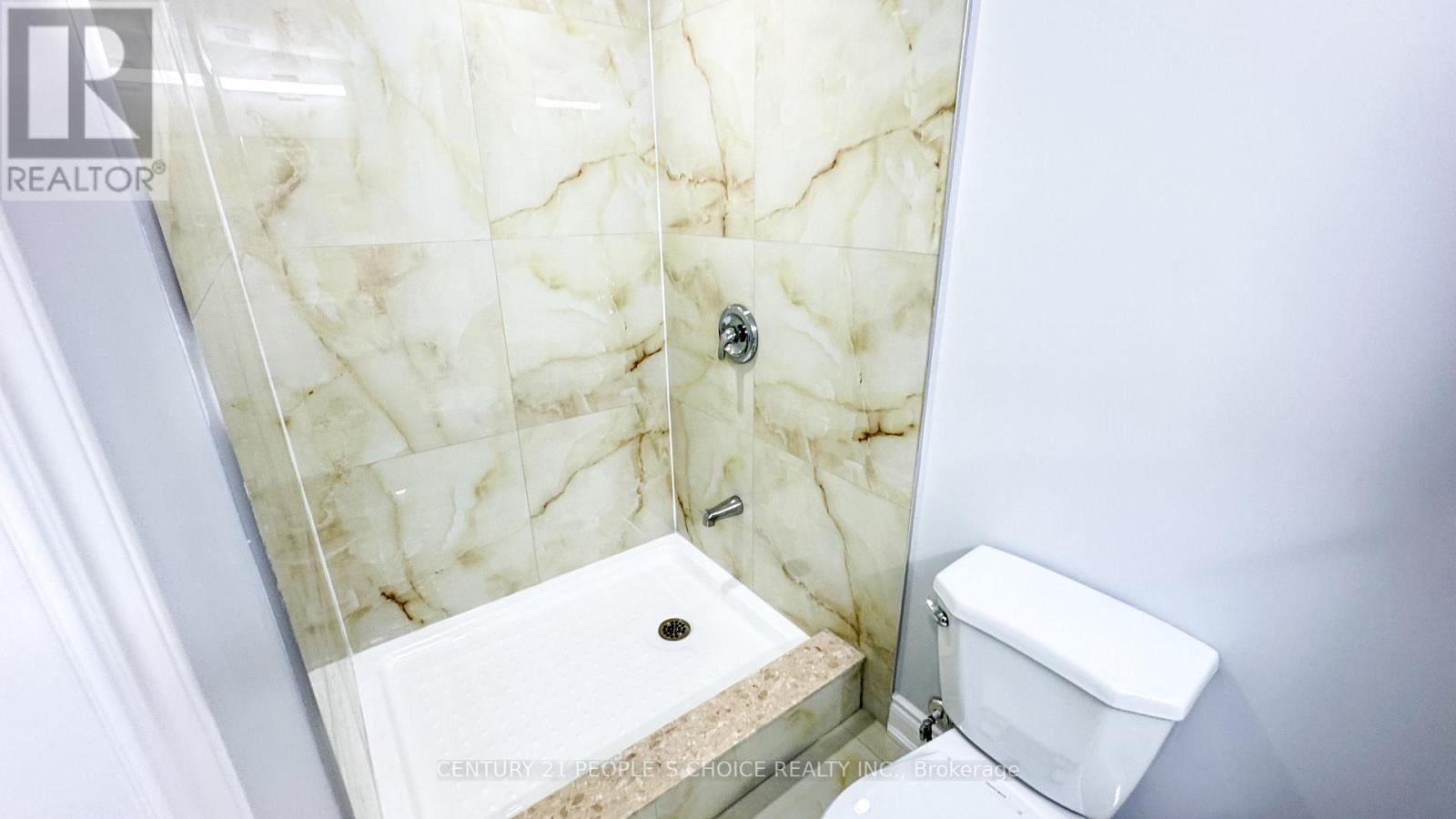 3292 Bobwhite Mews, Mississauga, Ontario  L5N 6E9 - Photo 29 - W12539968