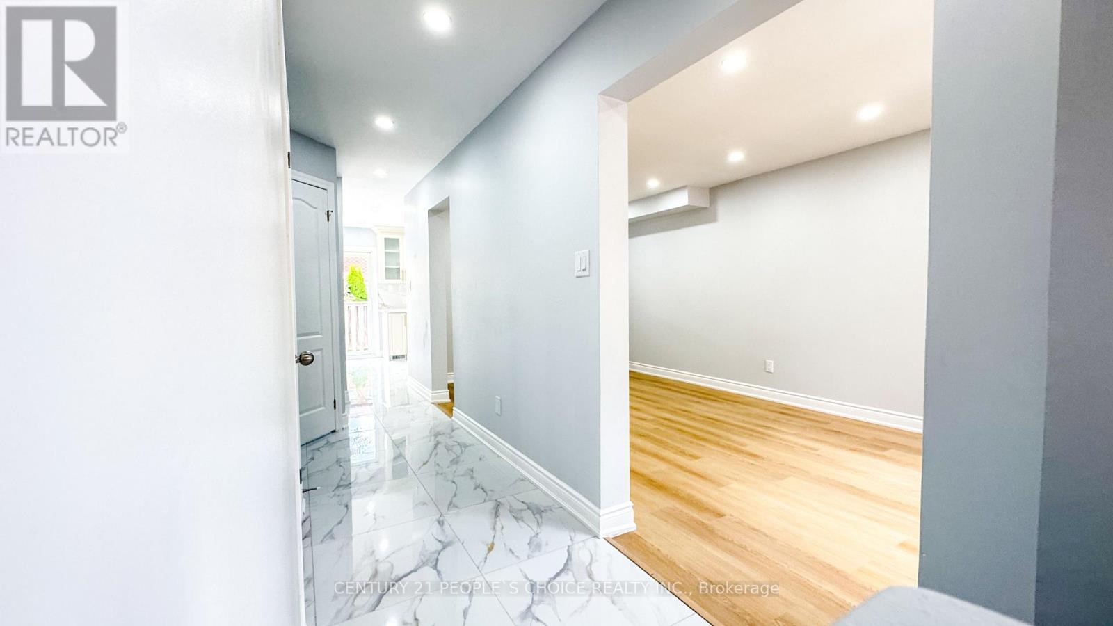 3292 Bobwhite Mews, Mississauga, Ontario  L5N 6E9 - Photo 36 - W12539968