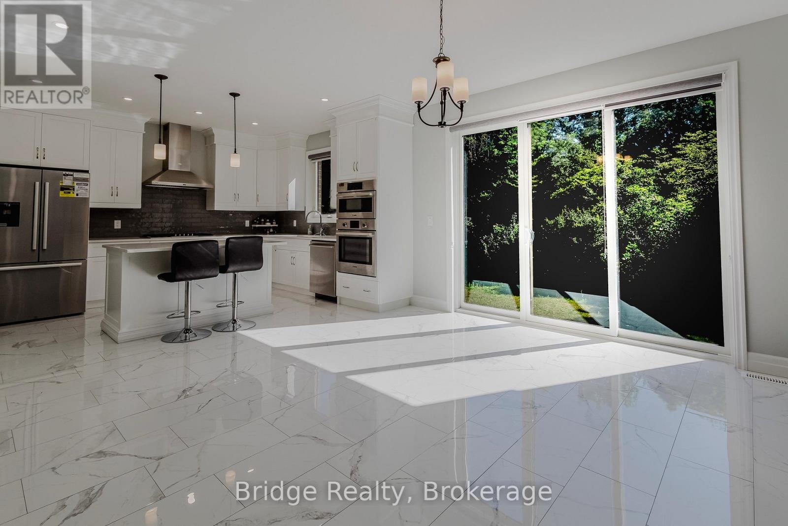 133 Birdie Court, Woodstock, Ontario N4T 0N3 - Photo 11 - X12540932