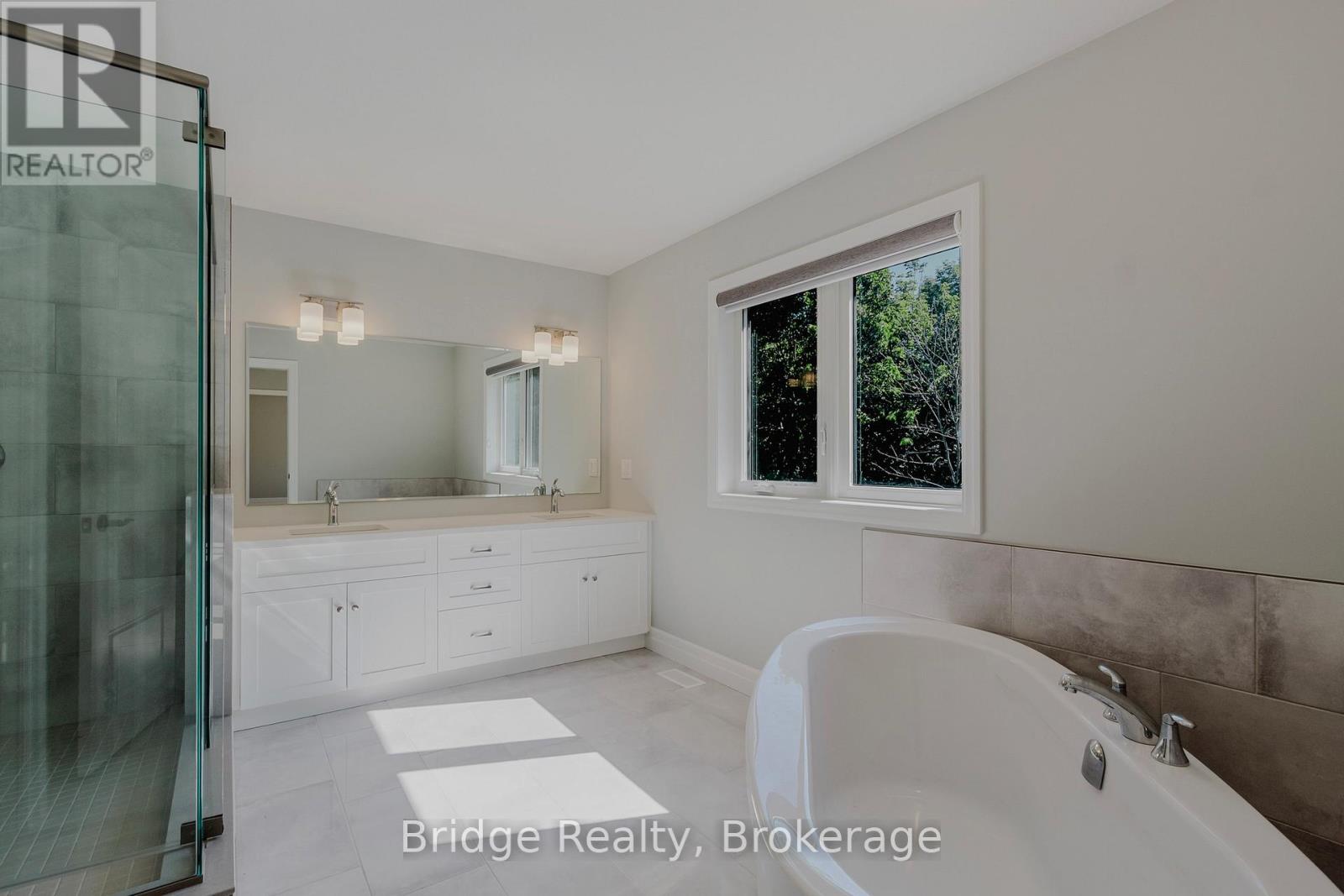 133 Birdie Court, Woodstock, Ontario N4T 0N3 - Photo 22 - X12540932