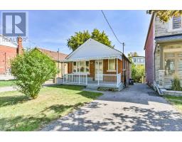 127 FURNIVAL ROAD, Toronto, Ontario