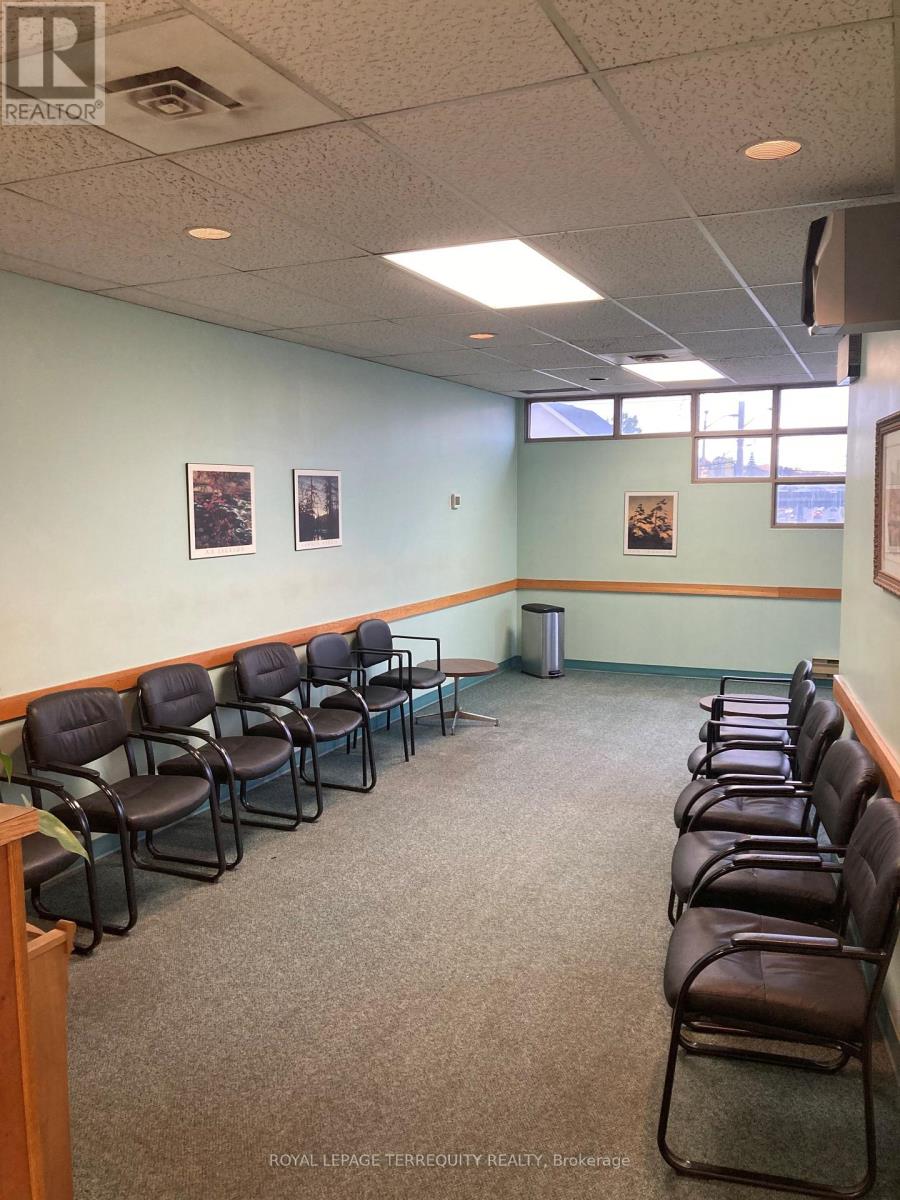 2020 Brimley Road, Toronto, Ontario  M1S 4R7 - Photo 5 - E12540624