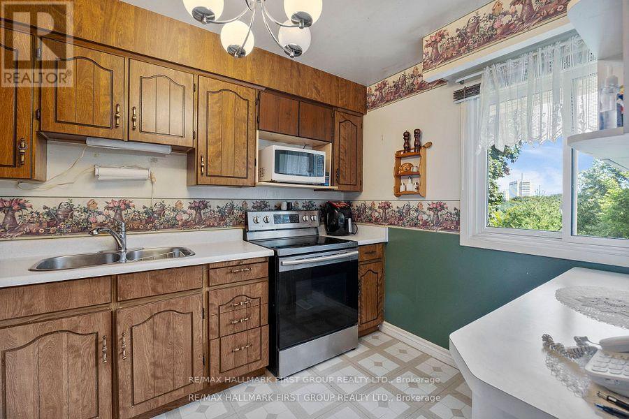 38 - 371 Orton Park Road, Toronto, Ontario  M1G 3V1 - Photo 17 - E12540626