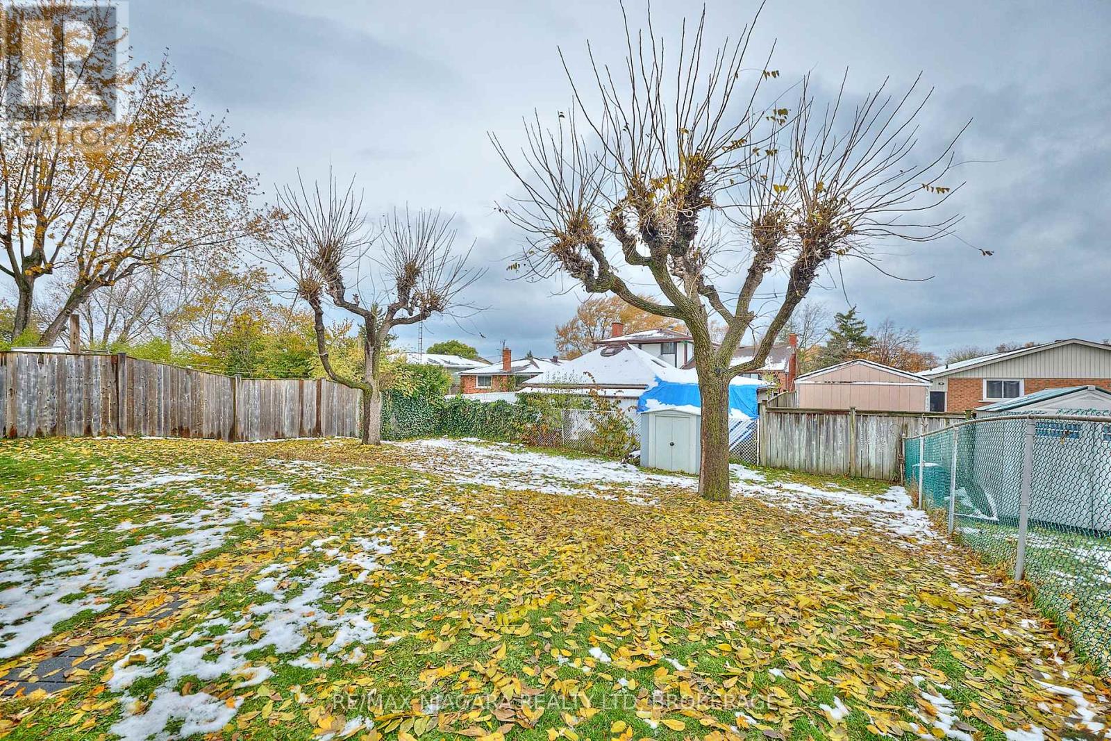 11 Stonegate Drive, St. Catharines, Ontario L2P 3K9 - Photo 6 - X12540846