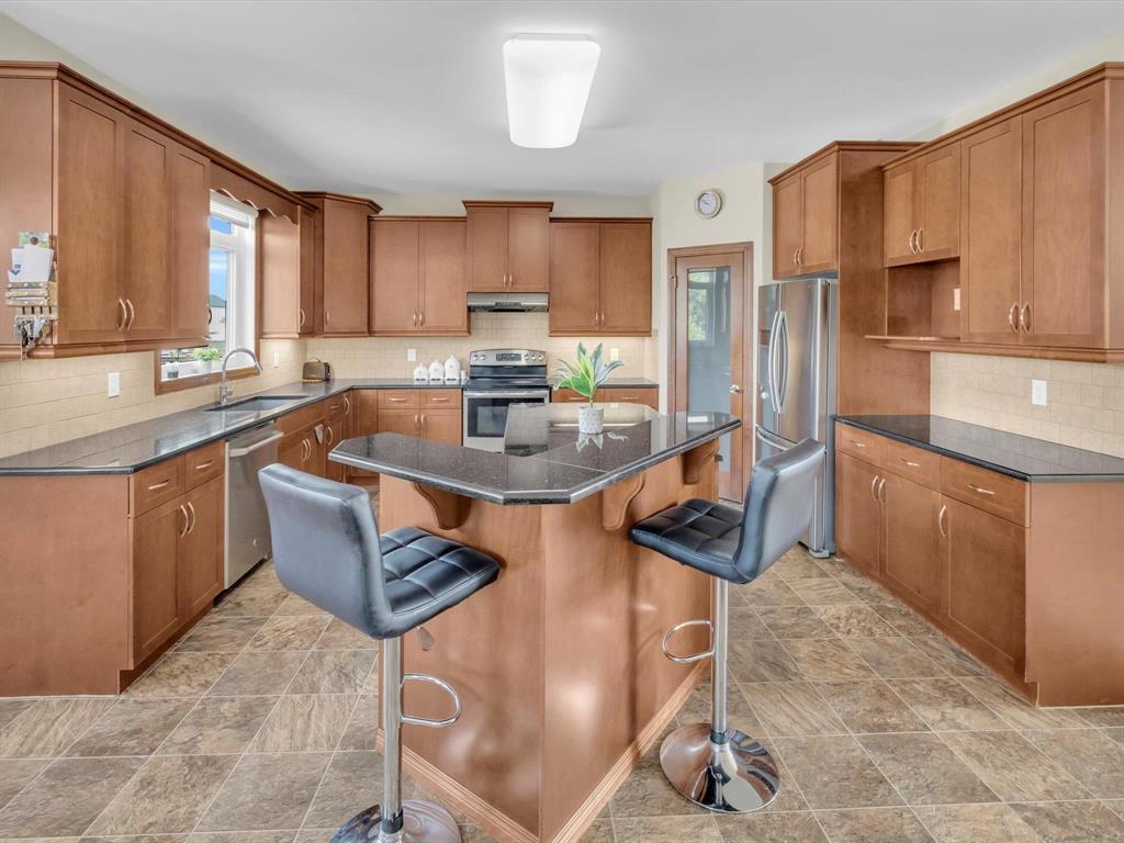 36 Pinetop Road, Winnipeg, Manitoba  R3W 0E9 - Photo 6 - 202528385