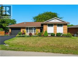 4326 HILLVIEW Drive, Beamsville, Ontario