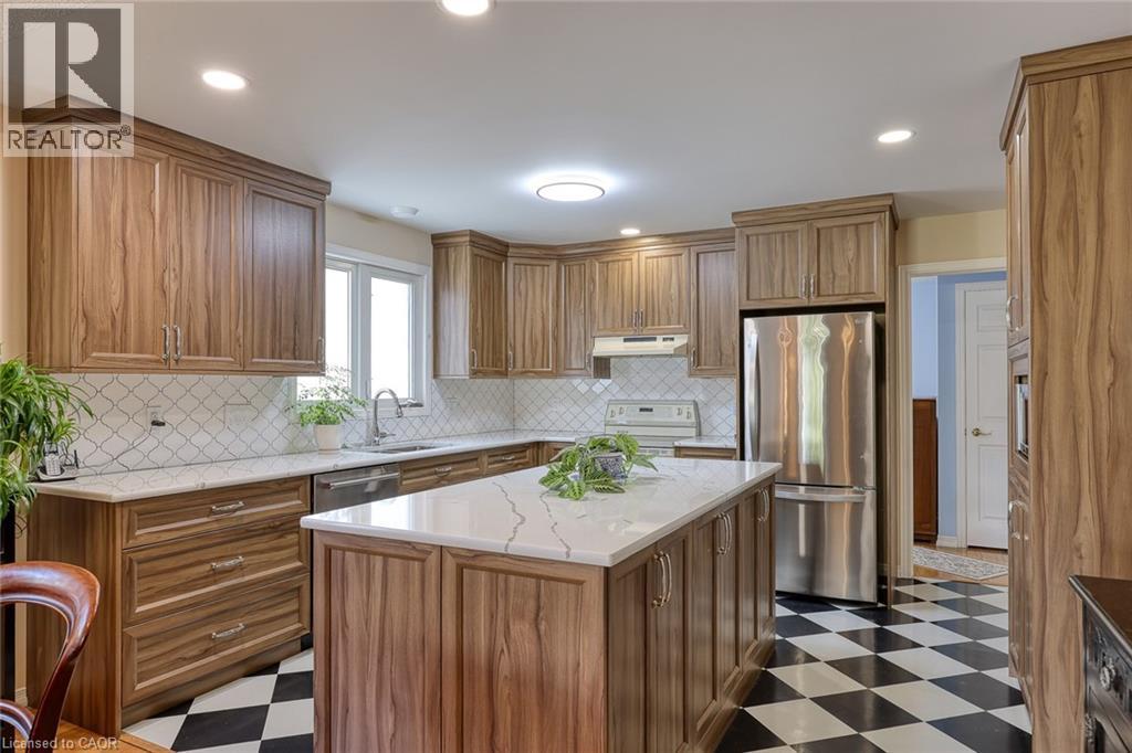 217 North Street E, Tillsonburg, Ontario N4G 1B8 - Photo 10 - 40787241