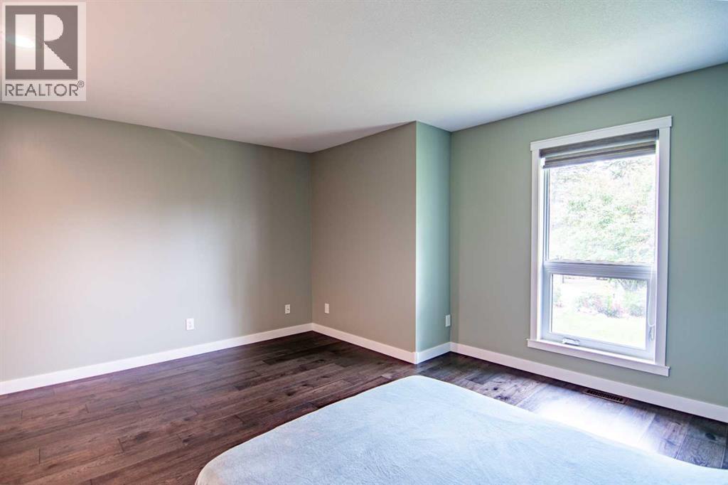 2 Grand Avenue, Norglenwold, Alberta  T4S 1S5 - Photo 35 - A2261128