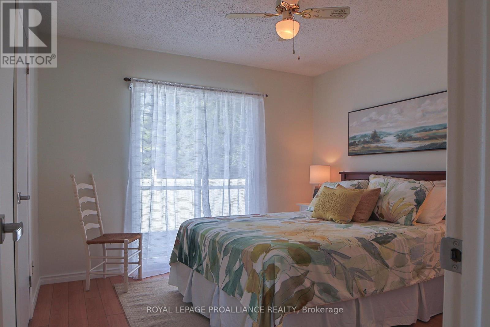 98 East Davis Street, Quinte West, Ontario  K8V 6H4 - Photo 18 - X12540722