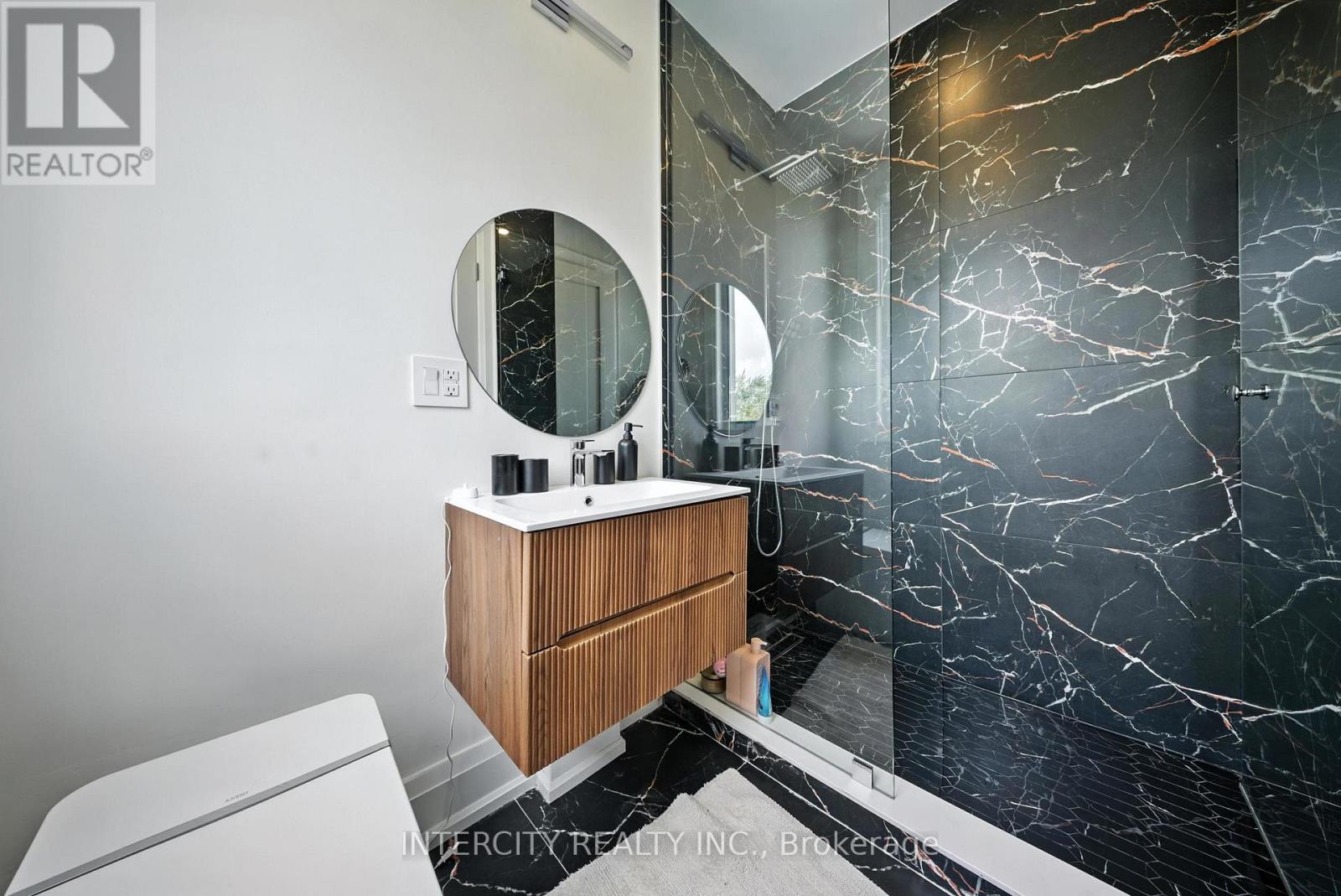 131a Birch Avenue, Richmond Hill, Ontario  L4C 6C5 - Photo 36 - N12540578