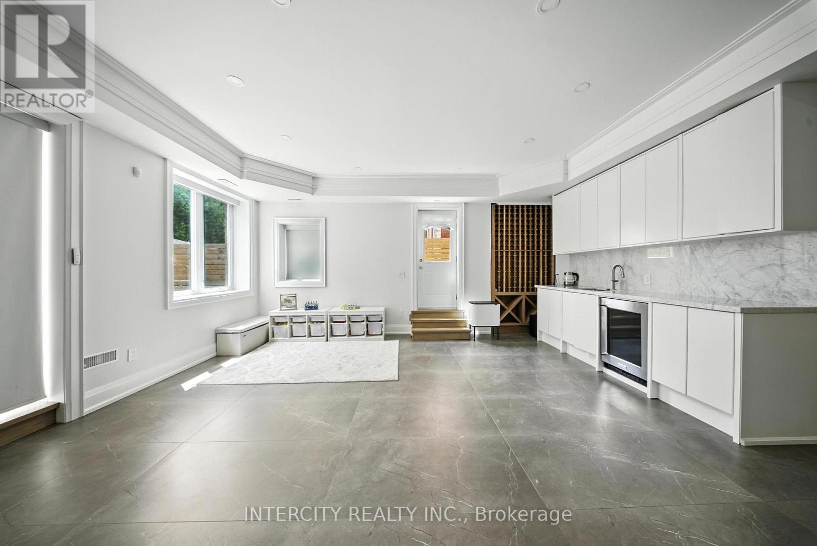 131a Birch Avenue, Richmond Hill, Ontario  L4C 6C5 - Photo 45 - N12540578