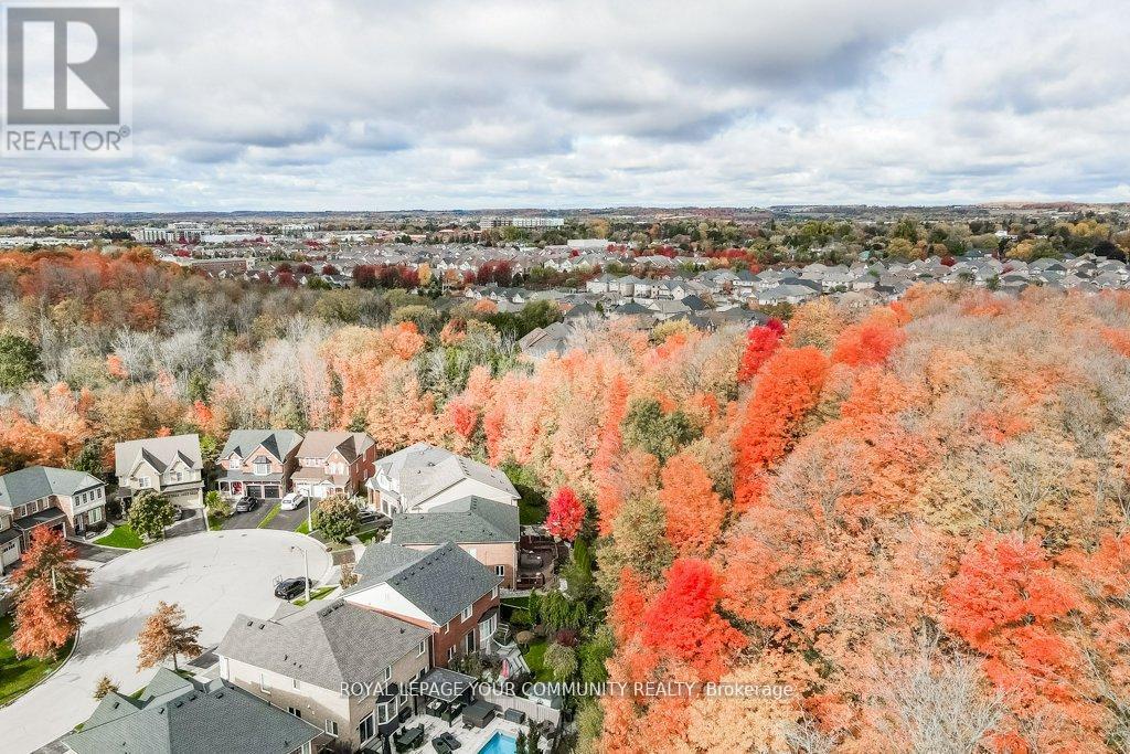 18 Weldon Woods Court, Whitchurch-Stouffville, Ontario  L4A 0J4 - Photo 40 - N12540584