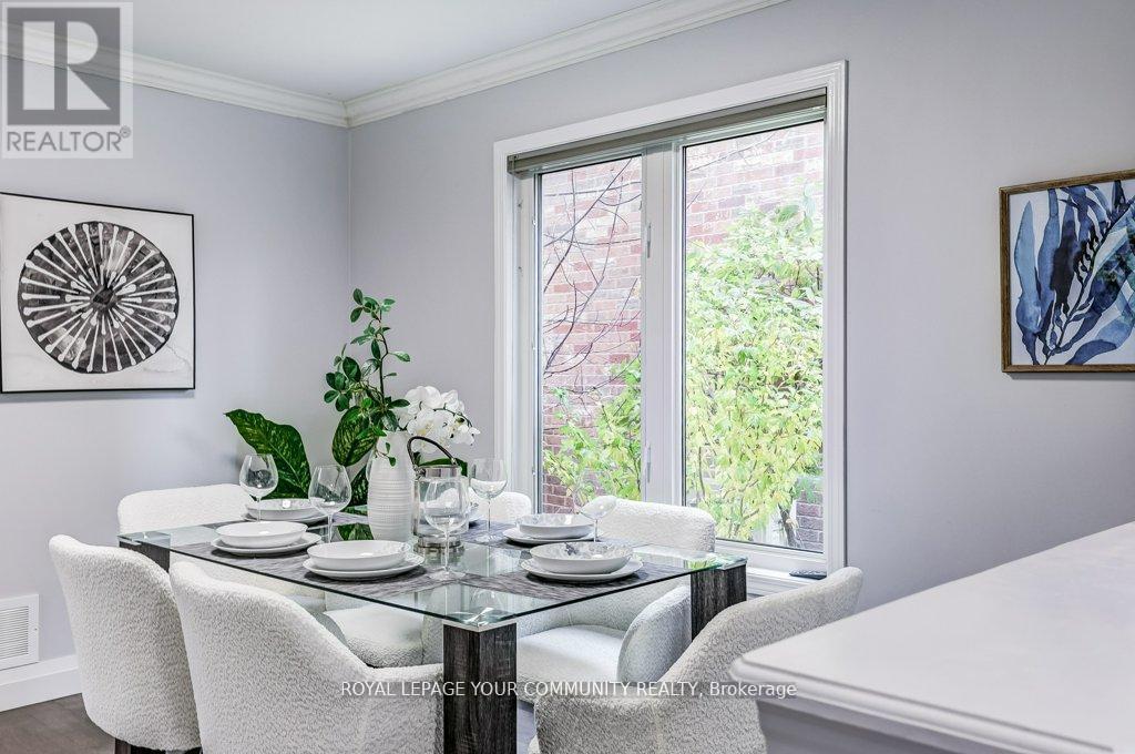 18 Weldon Woods Court, Whitchurch-Stouffville, Ontario  L4A 0J4 - Photo 8 - N12540584