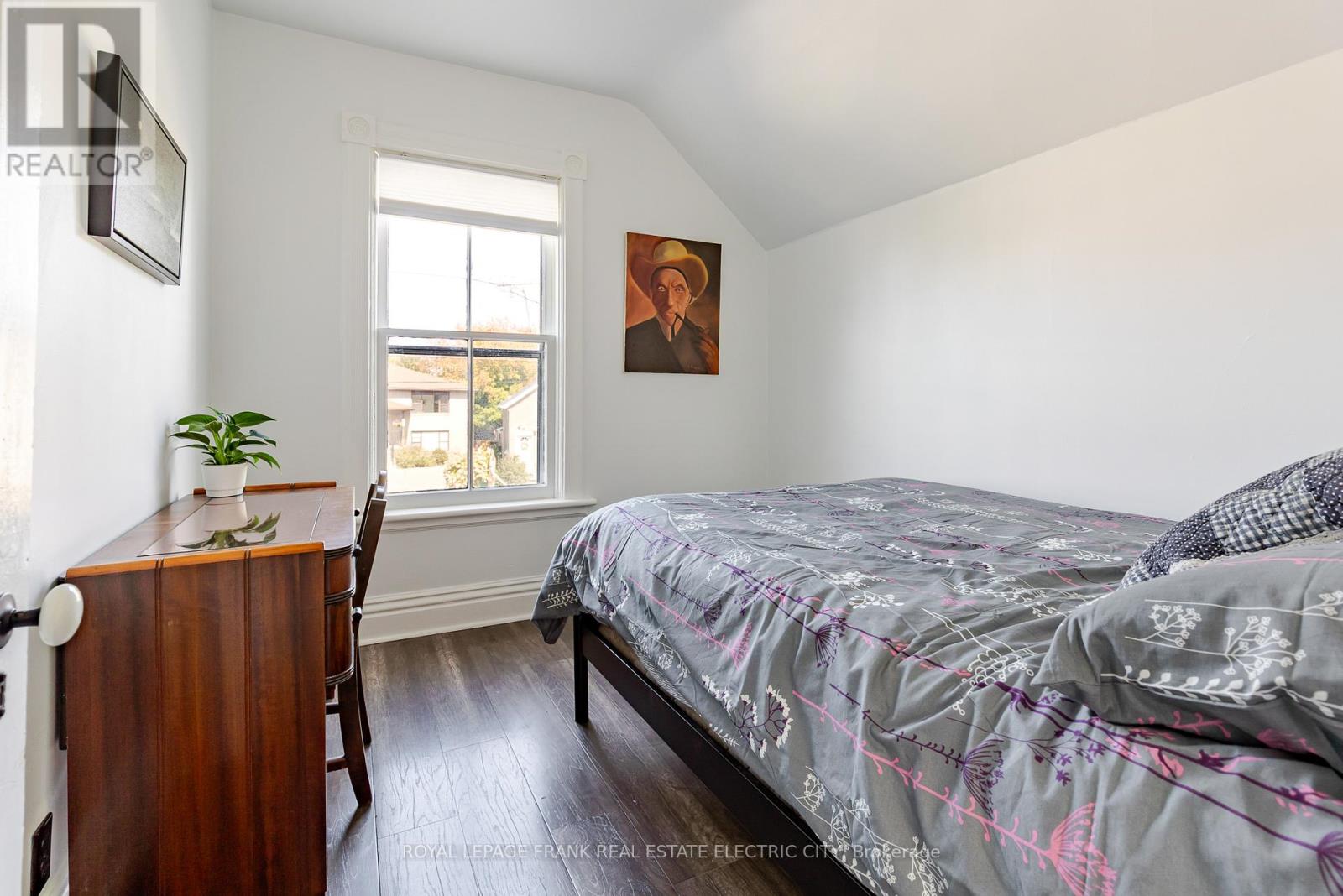 193 Lake Street, Peterborough, Ontario  K9J 2H4 - Photo 25 - X12540864