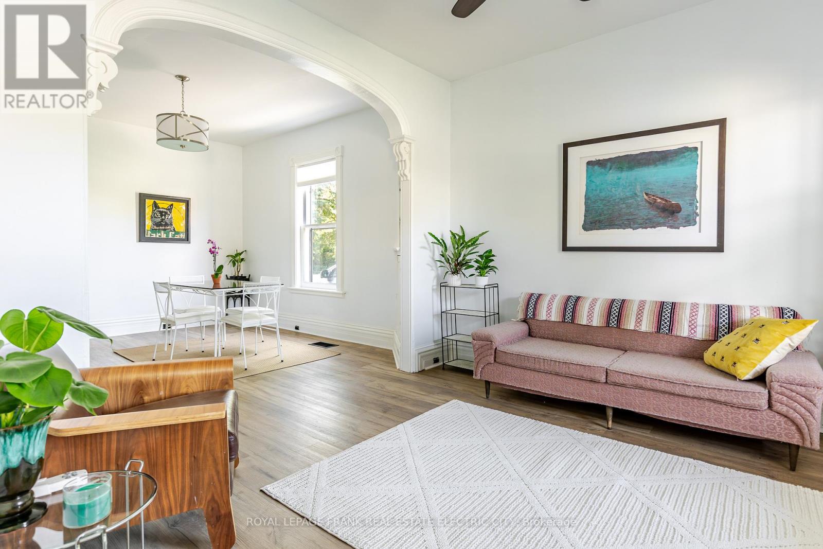 193 Lake Street, Peterborough, Ontario  K9J 2H4 - Photo 7 - X12540864