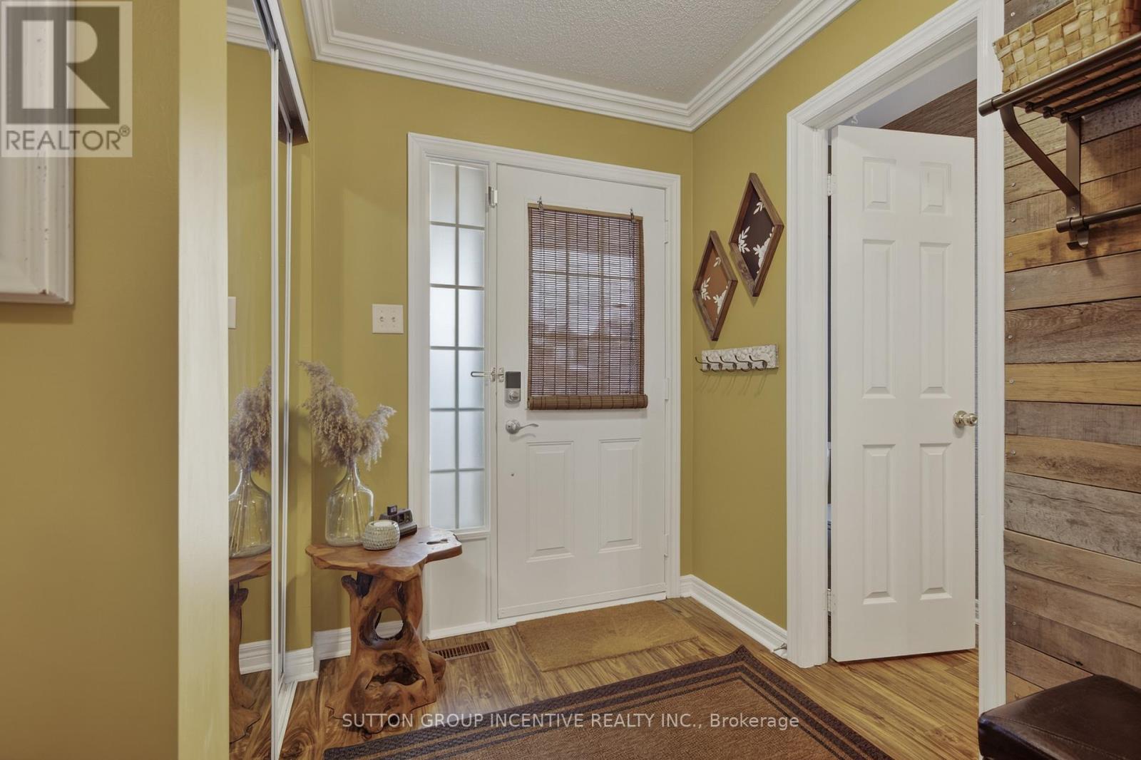 56 Weymouth Road, Barrie, Ontario  L4M 6R7 - Photo 15 - S12540574