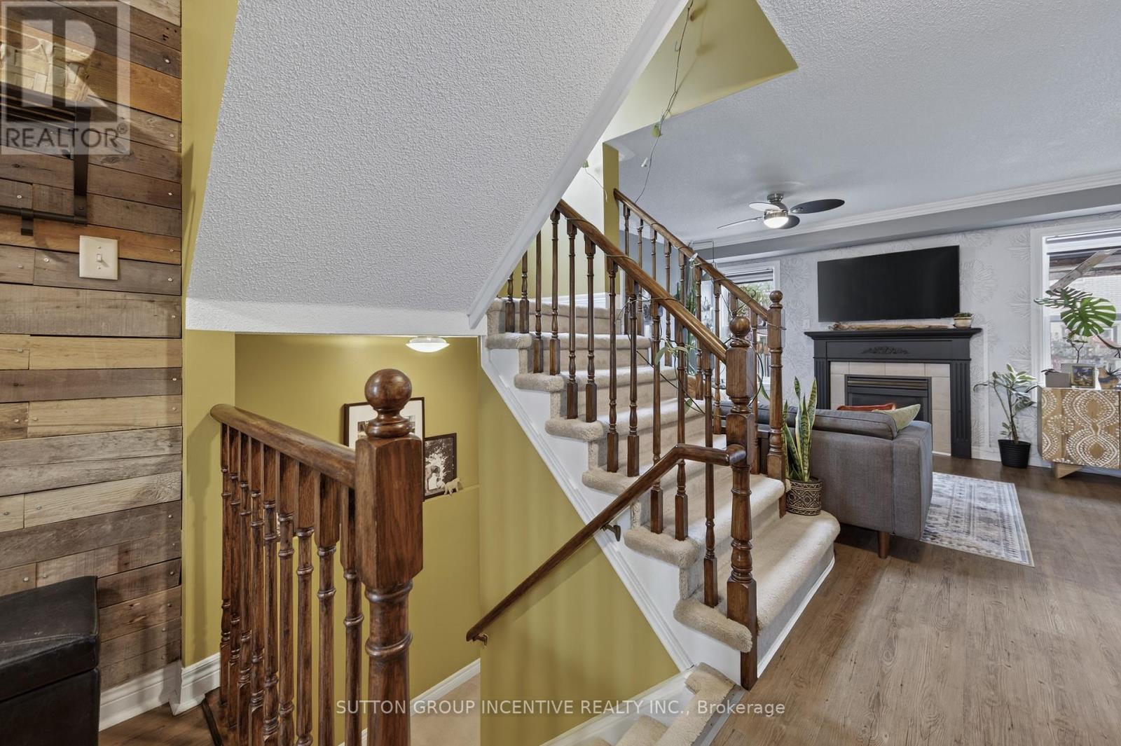 56 Weymouth Road, Barrie, Ontario  L4M 6R7 - Photo 20 - S12540574