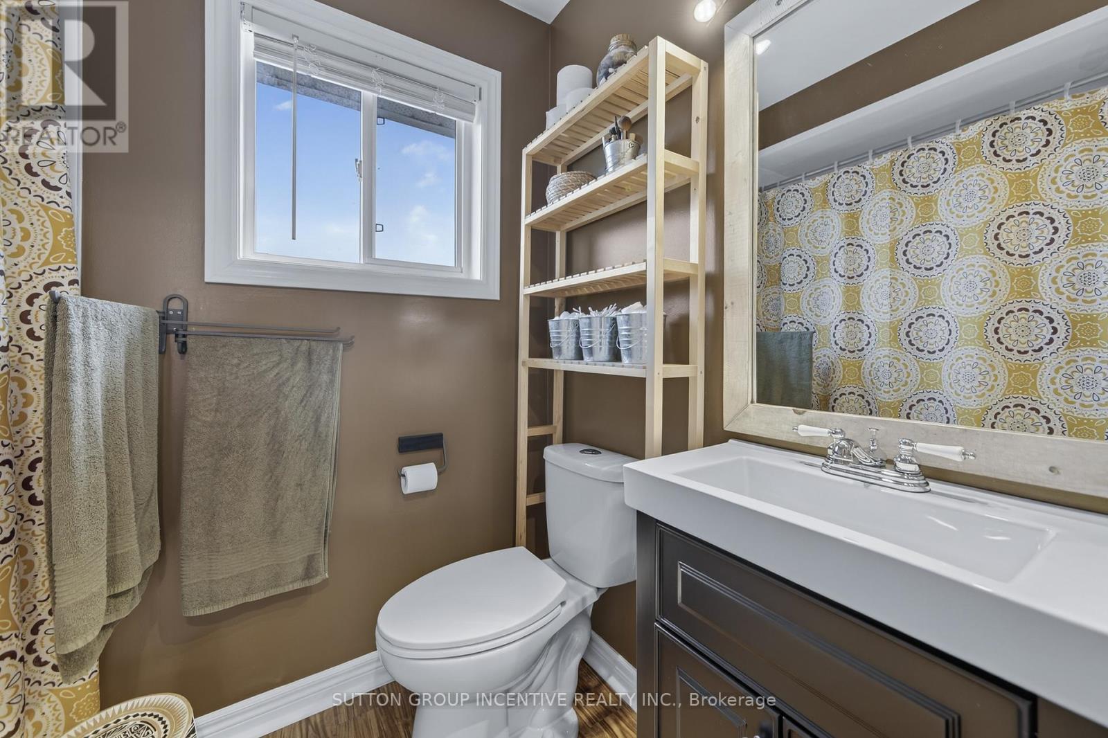 56 Weymouth Road, Barrie, Ontario  L4M 6R7 - Photo 42 - S12540574