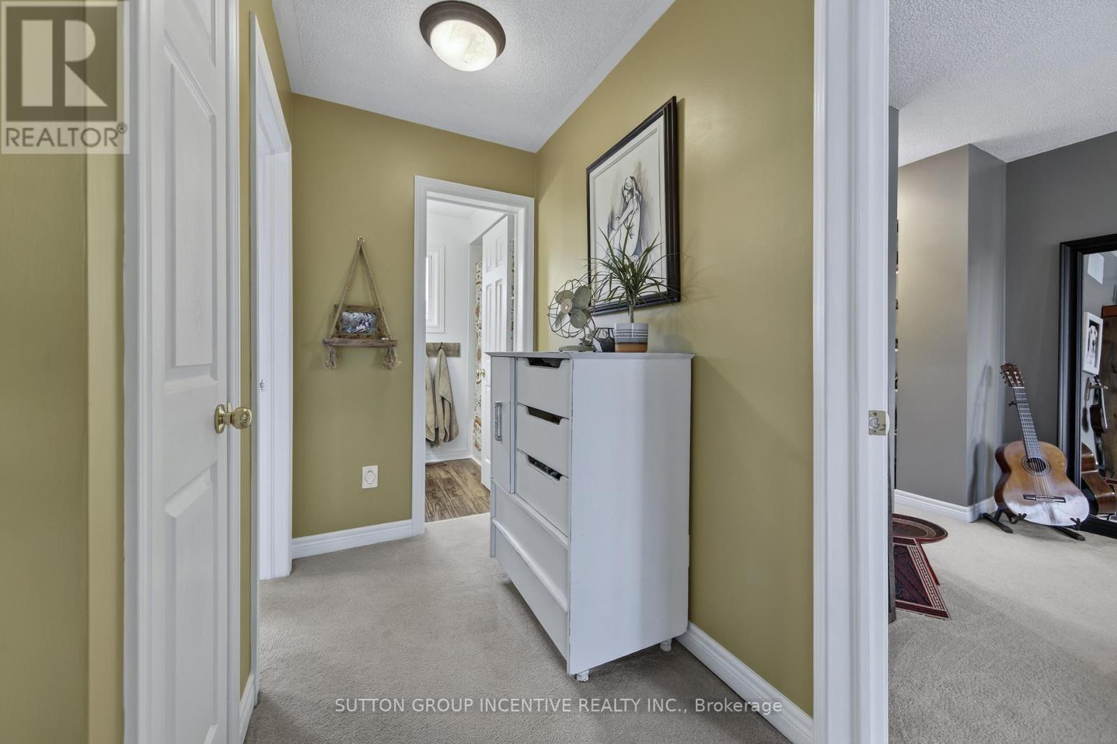 56 Weymouth Road, Barrie, Ontario  L4M 6R7 - Photo 48 - S12540574