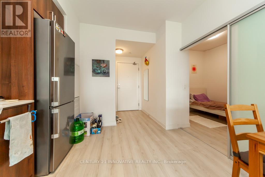 221 - 681 Yonge Street, Barrie, Ontario  L9J 0K1 - Photo 3 - S12540690