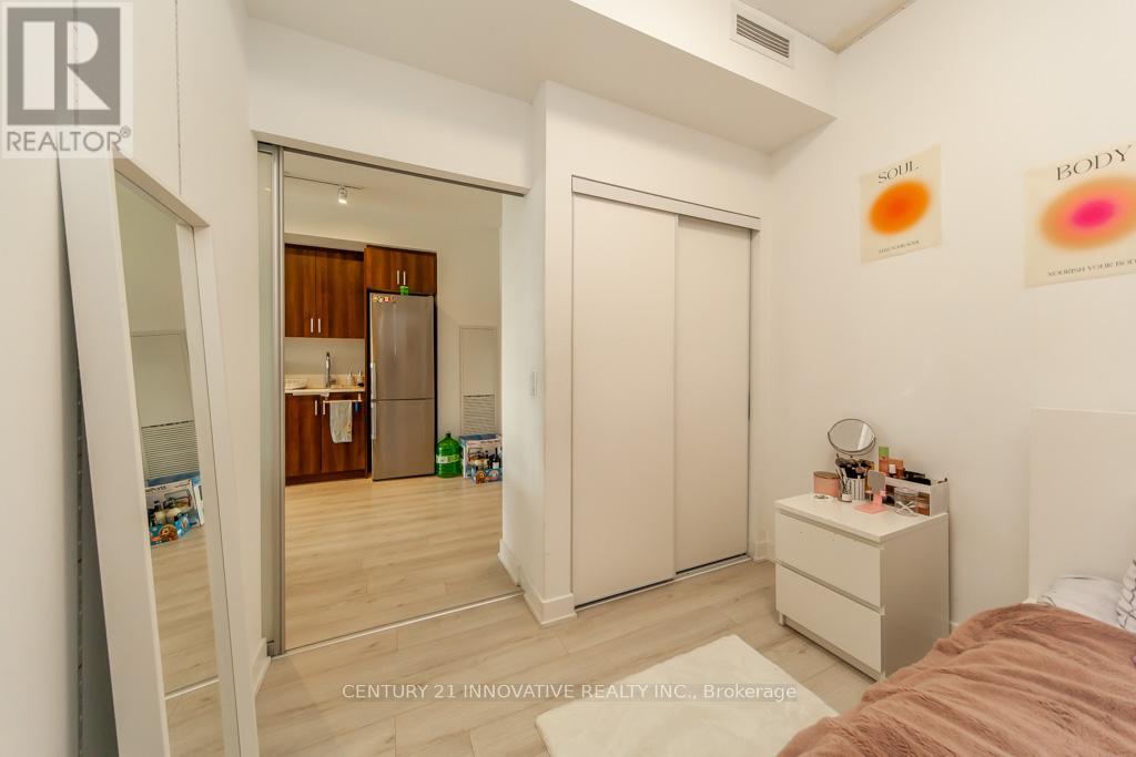 221 - 681 Yonge Street, Barrie, Ontario  L9J 0K1 - Photo 8 - S12540690