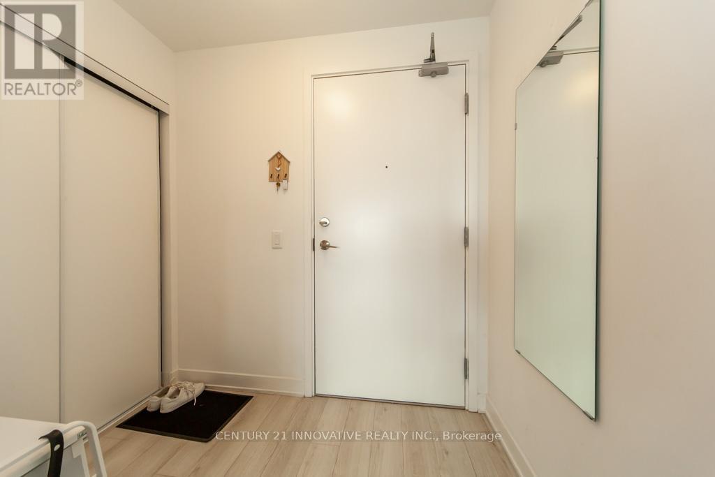 221 - 681 Yonge Street, Barrie, Ontario  L9J 0K1 - Photo 9 - S12540690