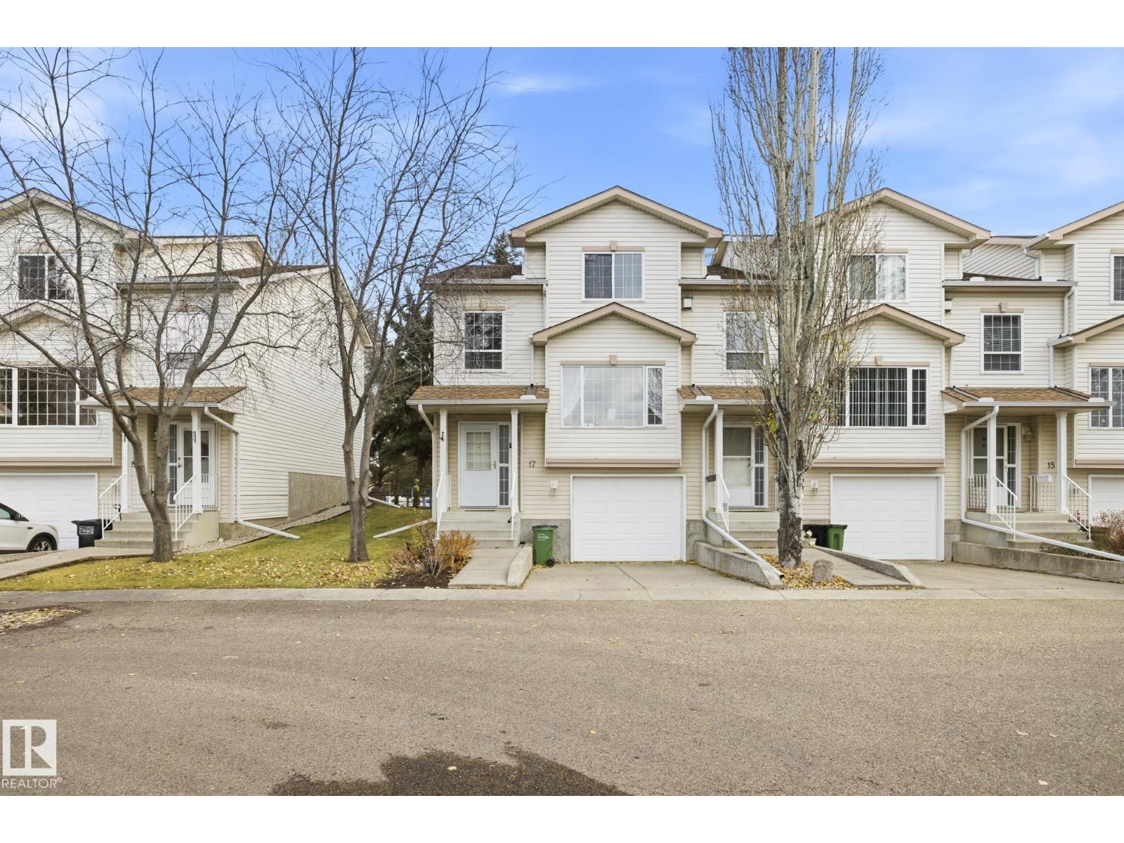 #17 9935 167 St Nw, Edmonton, Alberta  T5P 4Y6 - Photo 2 - E4465579