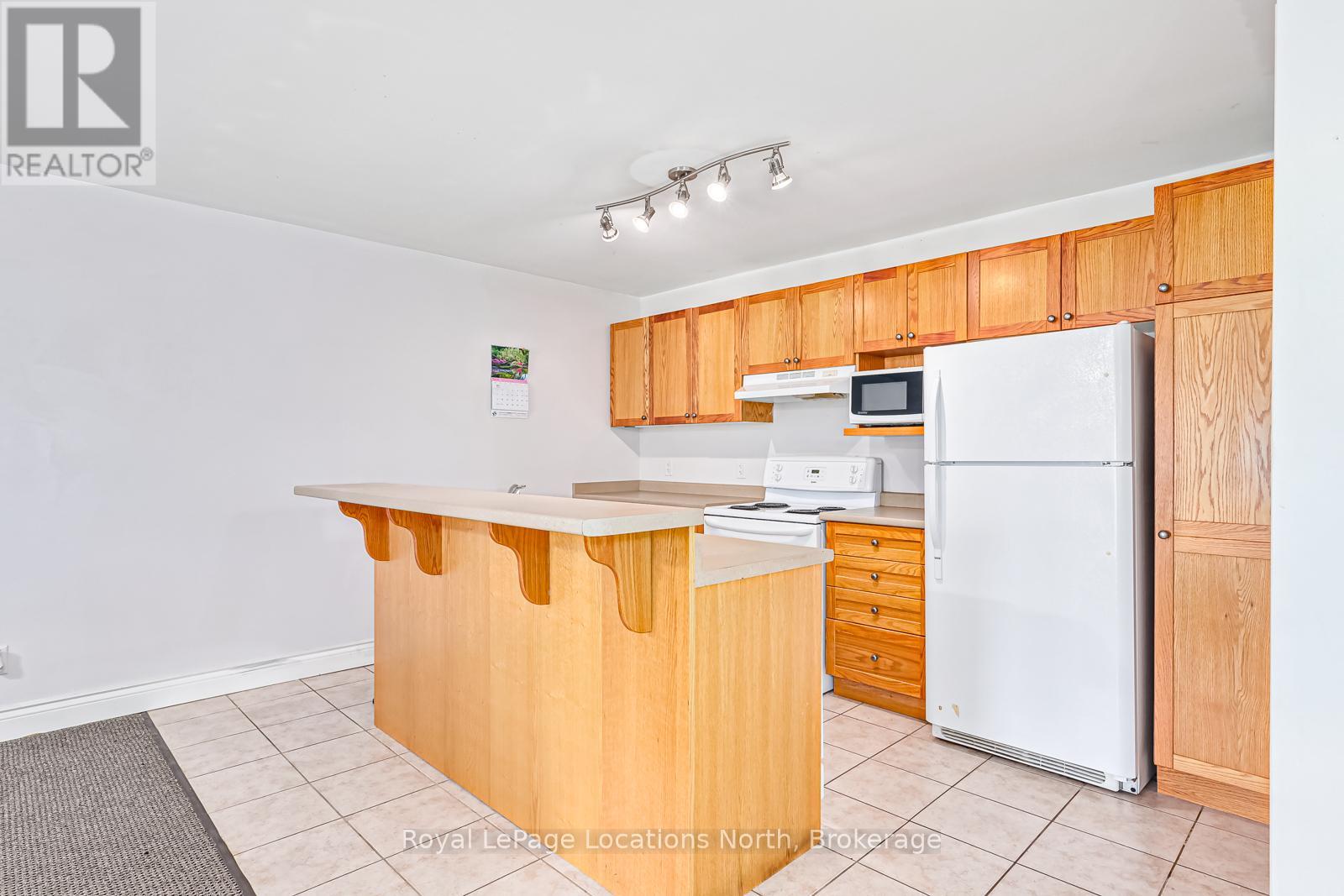 203 - 435 Walnut Street, Collingwood, Ontario  L9Y 5J9 - Photo 4 - S12540962