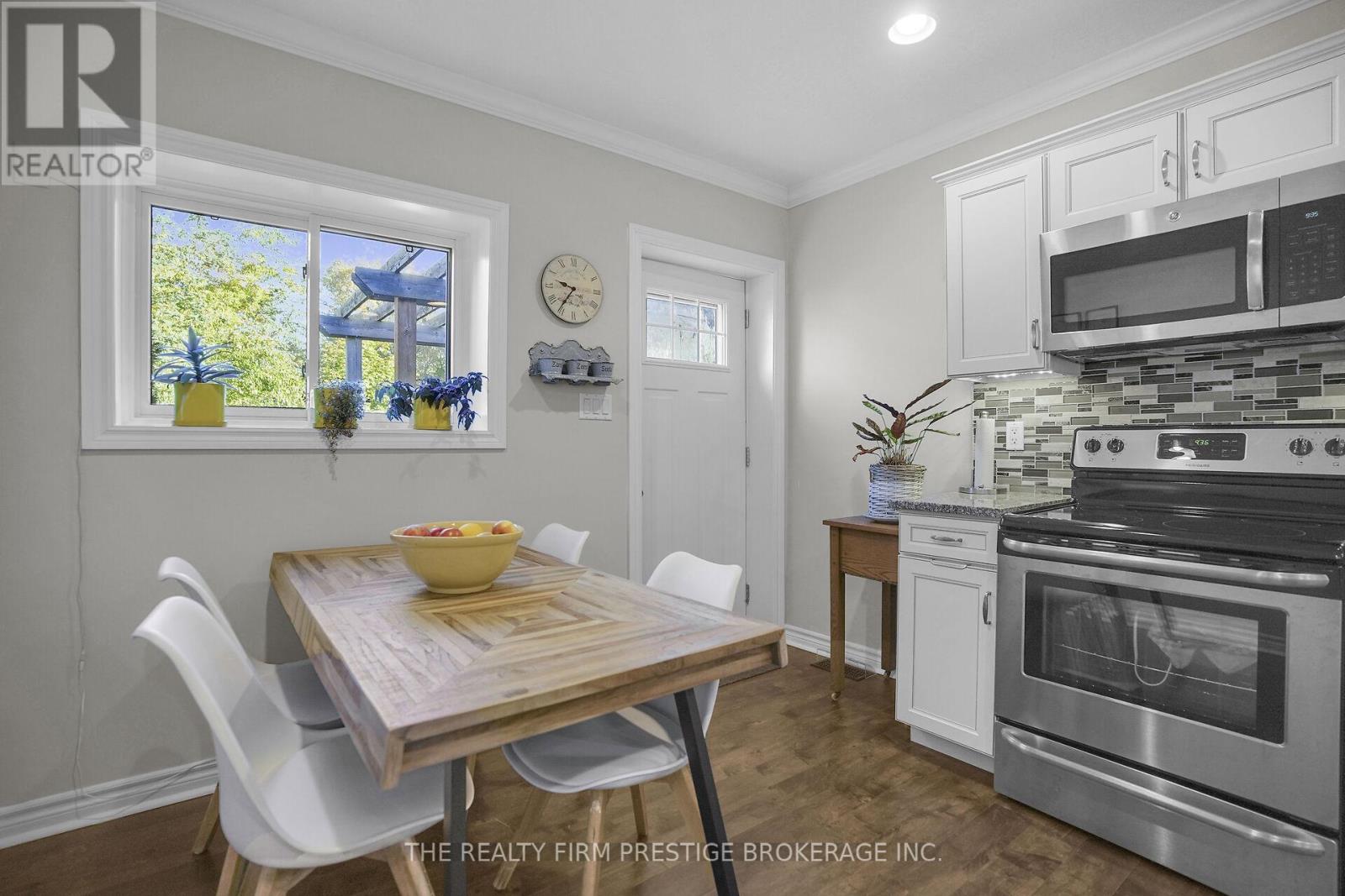 60 Bruce Street, London South, Ontario  N6C 1G6 - Photo 11 - X12485926