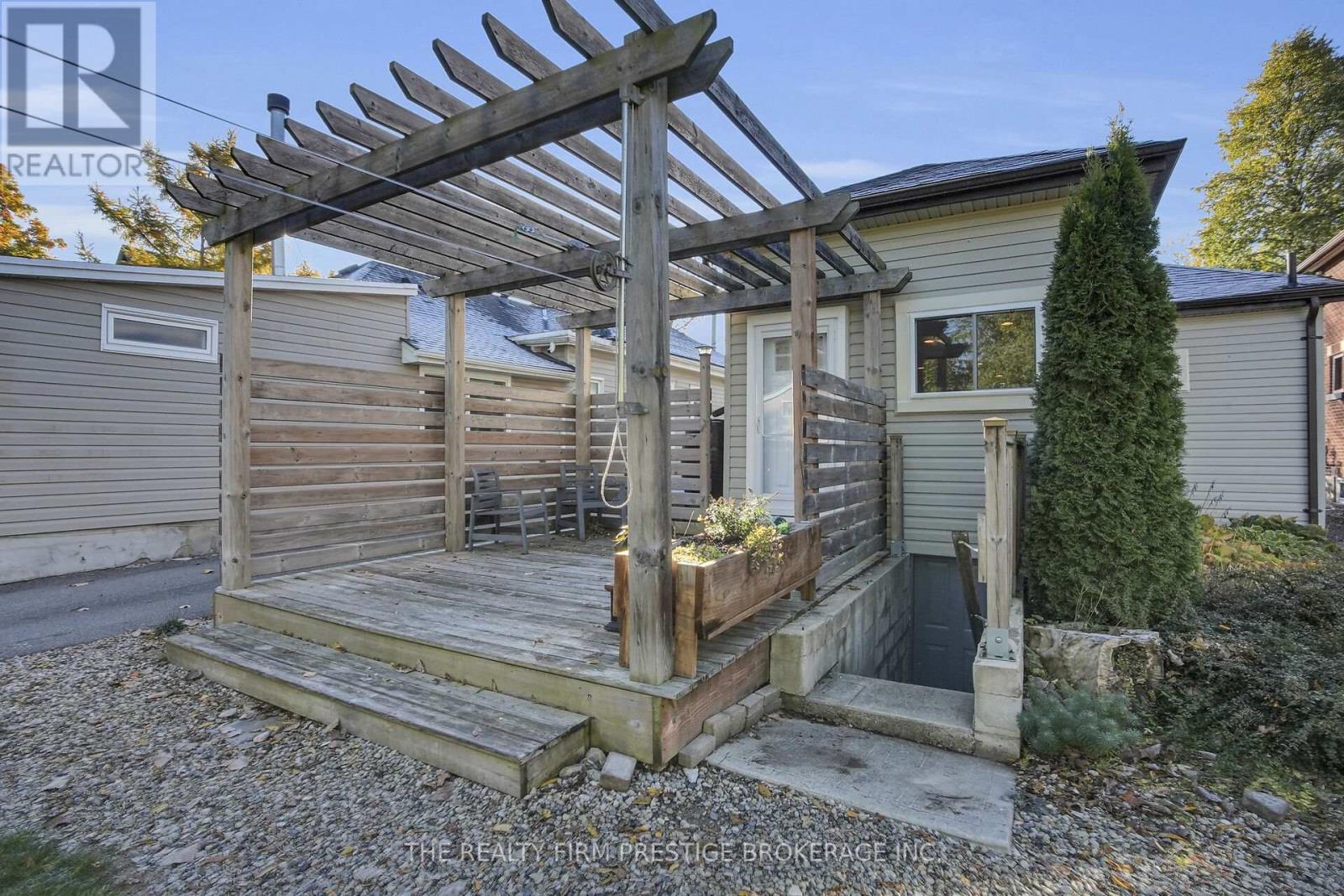 60 Bruce Street, London South, Ontario  N6C 1G6 - Photo 21 - X12485926