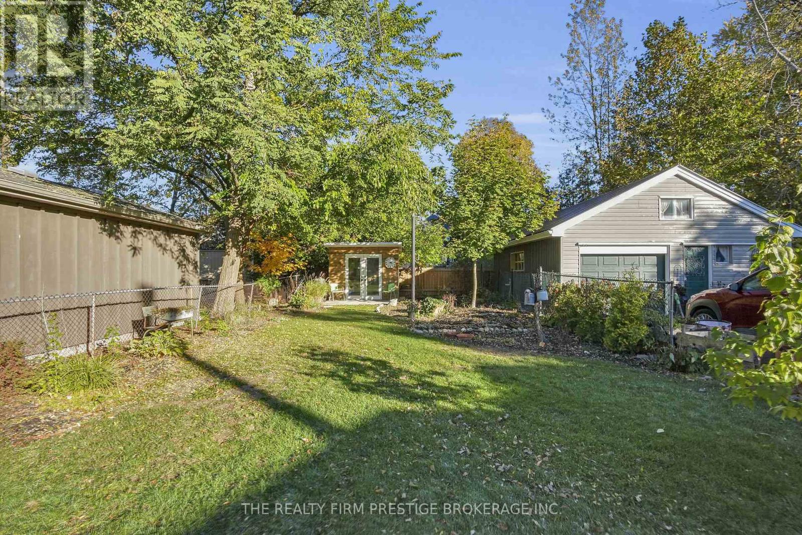 60 Bruce Street, London South, Ontario  N6C 1G6 - Photo 23 - X12485926