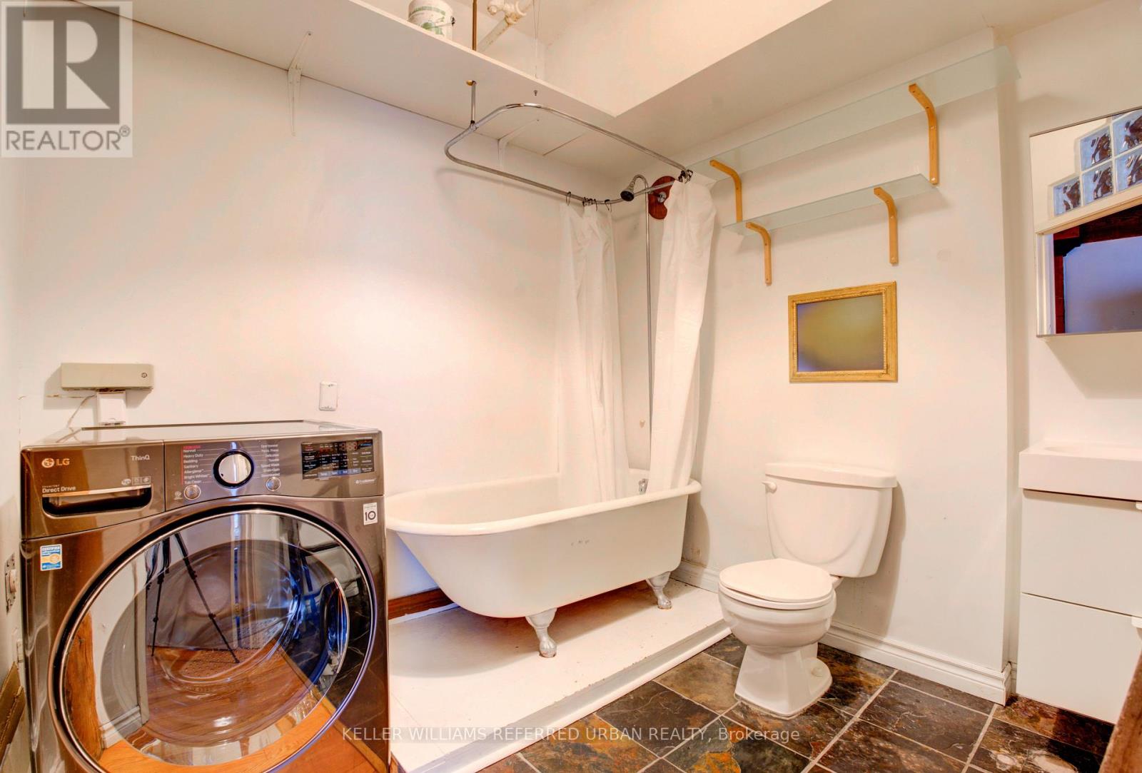 203 - 24 Noble Street, Toronto, Ontario  M6K 2C8 - Photo 8 - W12540608