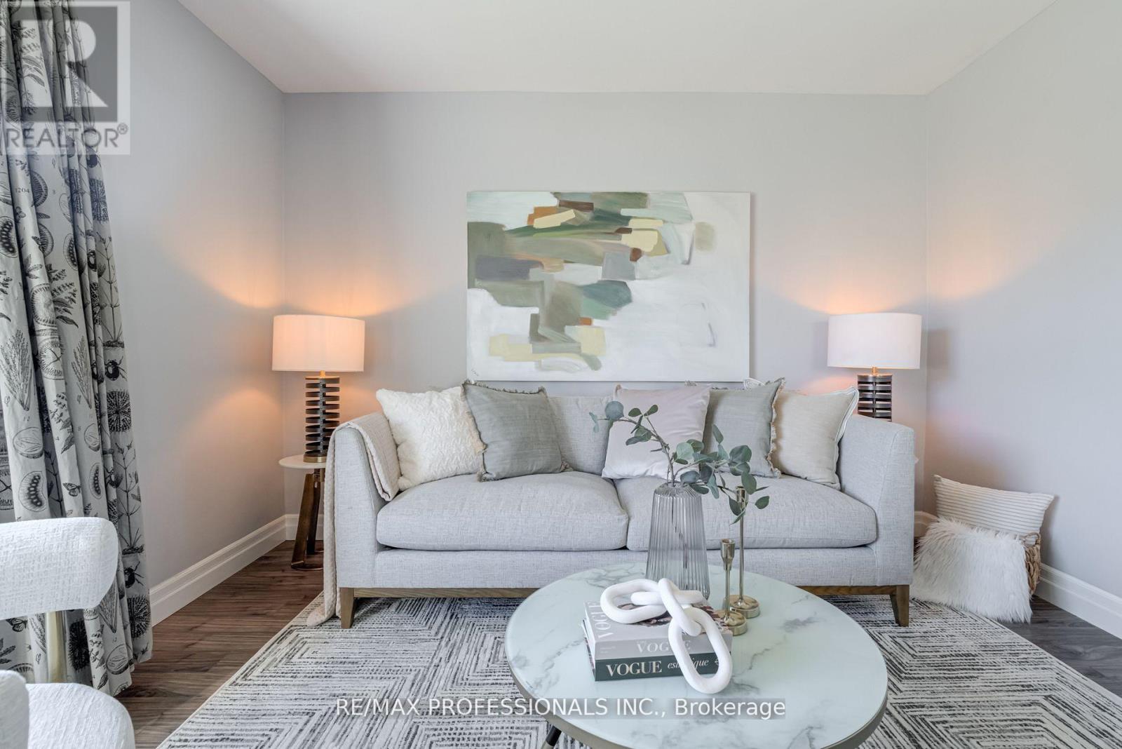 516 Browns Line, Toronto, Ontario  M8W 3V2 - Photo 11 - W12540610