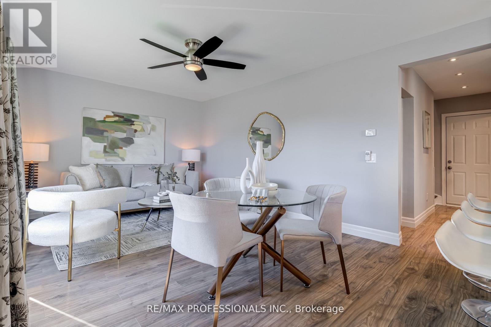 516 Browns Line, Toronto, Ontario  M8W 3V2 - Photo 7 - W12540610